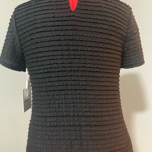 CeCe Black Textured Short Sleeve Tee